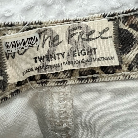 Free People - We The Free Leopard Print Mini Skirt - Picture 5 of 5